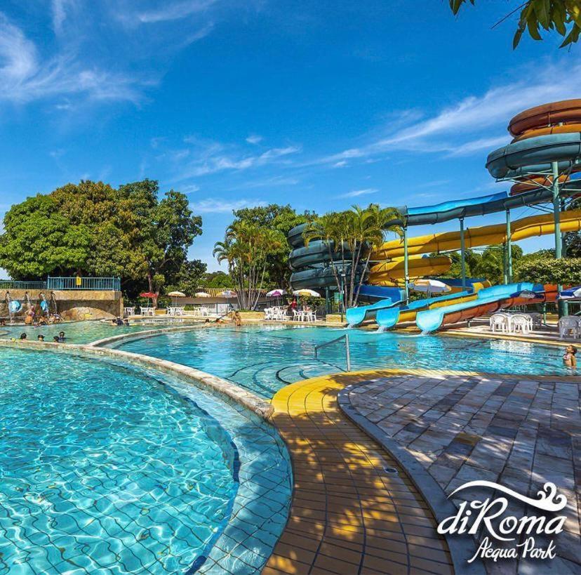 Spazzio Diroma Com Acesso Ao Acqua Park - Temporada Cn Adriele Caldas Novas Eksteriør billede